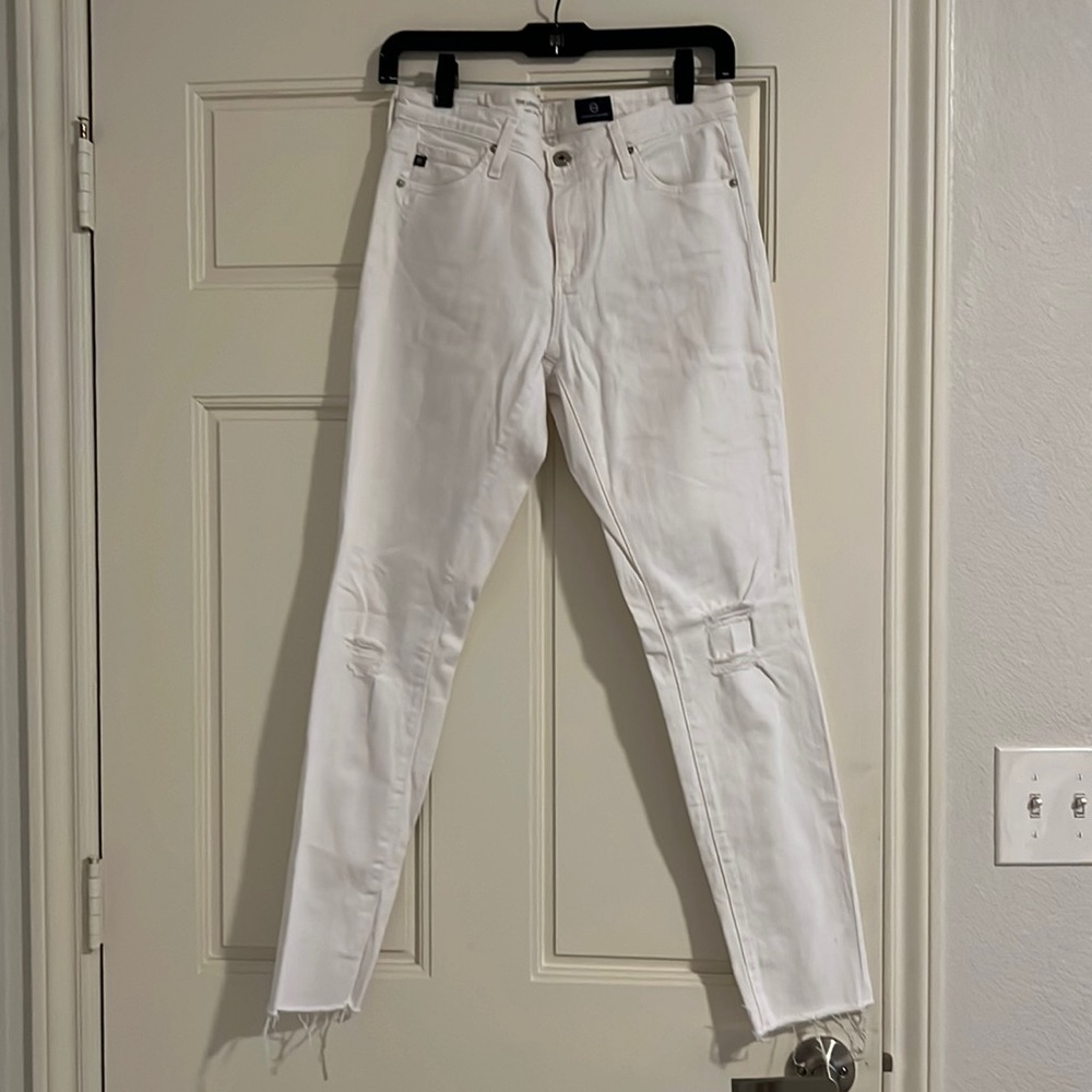 White denim jeans